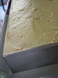 طورطة هائلة بالفريز وكريمة الموسلين لكل الحفلات والمناسبات السعيدة