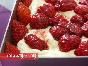 طورطة هائلة بالفريز وكريمة الموسلين لكل الحفلات والمناسبات السعيدة