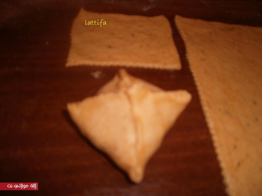 فطائر بالطون والزعتر jyk1kd0vvj1p7nsuzl2l فطائر بالطون والزعتر jyk1kd0vvj1p7nsuzl2l