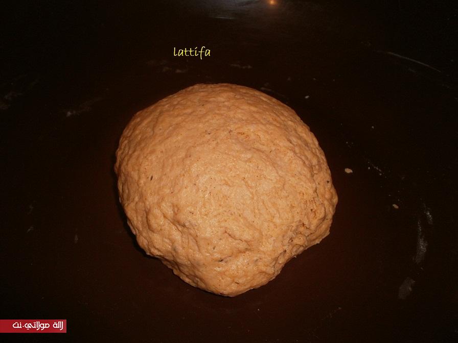 فطائر بالطون والزعتر nr9knptiymb25fhvflg1 فطائر بالطون والزعتر nr9knptiymb25fhvflg1