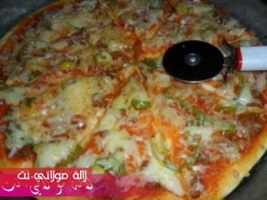 بيتزا سهلة وسريعة بالصور7
