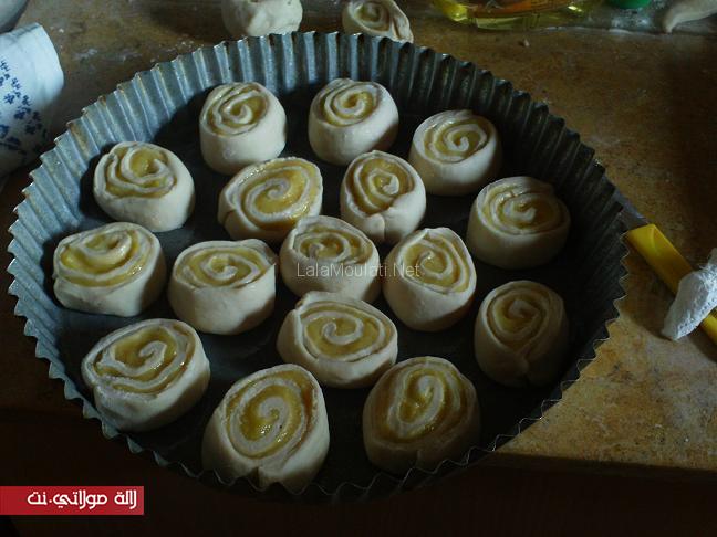 شنيك سينابون بصلصة اللمون الحامض tn4ex8srzxc53ye10np5