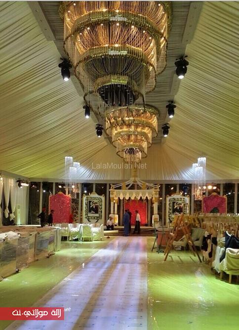 العرس الاسطوري لابنة اغنى رجل في الصحراء المغربية9