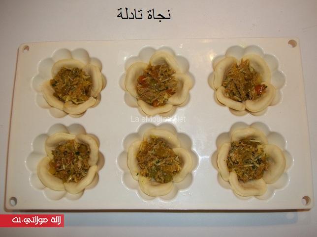 فطائر وردات بحشوة الطون 4a85auihkk8qhirpu67l