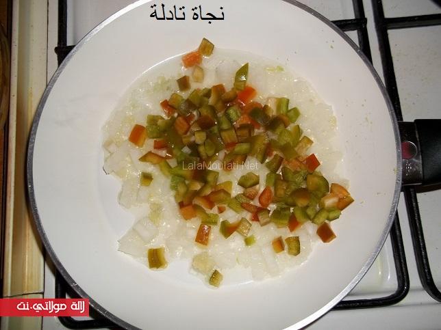 فطائر وردات بحشوة الطون qv0vtlvg5768gx9g2vq.