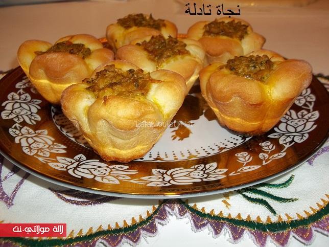 فطائر وردات بحشوة الطون ym36s3m7o1ilesz77w8j