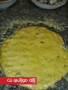 حريشات-بالجبن-والزيتون-الأسود-لذاذ-بالصور3