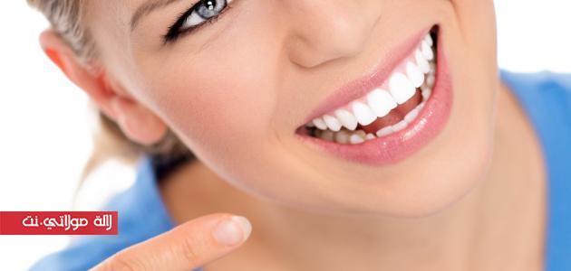 أفضل الطرق للتخلص من اصفرار الأسنان