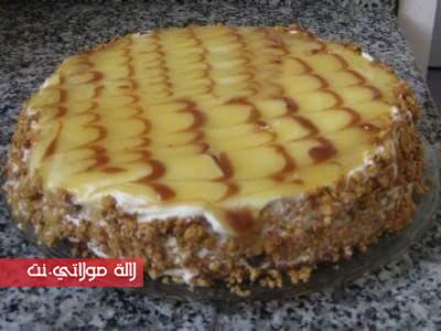 كيكة بالكريم شانتي وكريمة الحامض