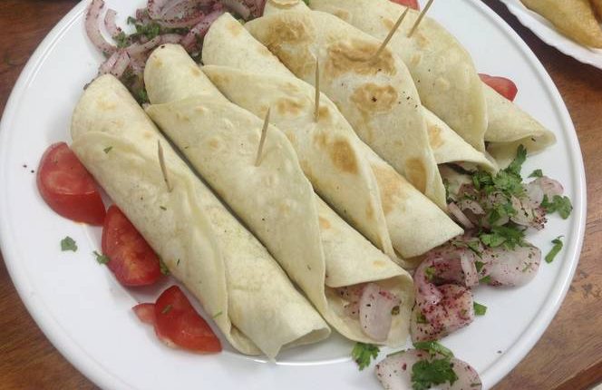 طريقة إعداد شاورما اللحم بمكونات بسيطة