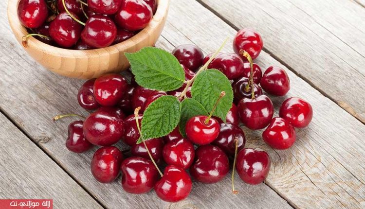 لهذه الأسباب يجب على المرأة الحامل أكل فاكهة الكرز