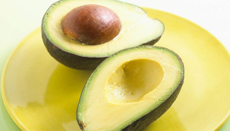 ماذا يفعل الأفوكادو للمرأة الحامل