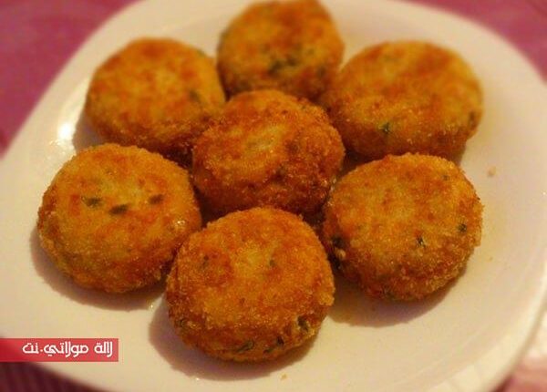 معقودة البطاطس بطريقة سهلة وشهية