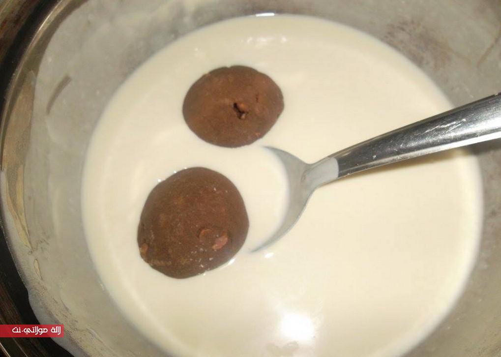 تحضير غريبة باللوز والكاكاو رائعة بالصور