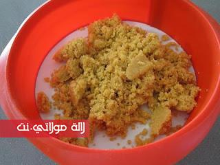 طـريقة تحضير كيك بالبيسكوي والكريم كراميل بالصور 