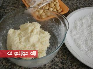 حلوة بالكوك سهلة التحضير وكتجي لذيذة بالصور