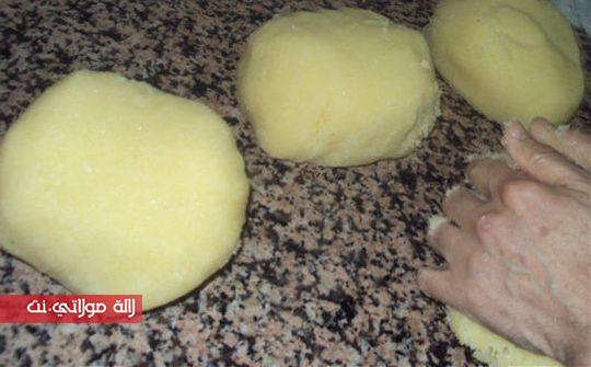 422541_232922860132834_474810075_n