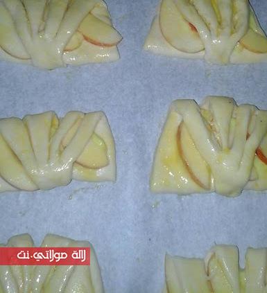  فطائر بالتفاح والكريم باتسيير 
