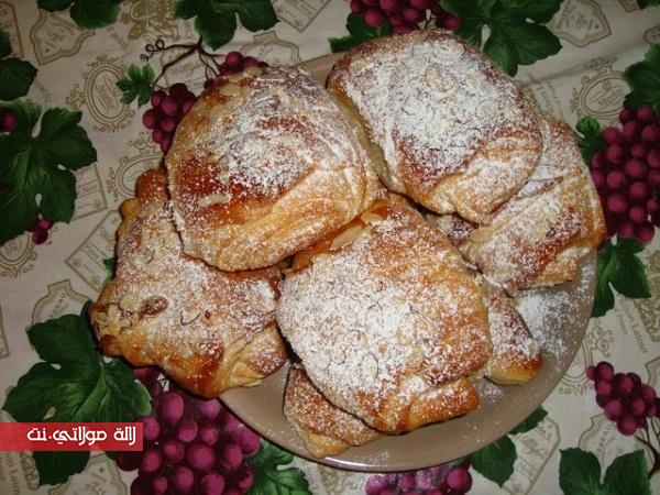 طريقة تحضير كرواصة معمرة بعقدة اللوز سهلة و رائعة