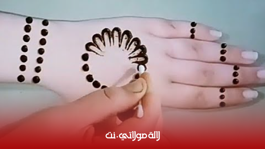 للمبتدئات نقش الحناء سهل وجميل جدا بتقنيات سهلة و سريعة