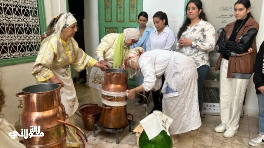 تقطير الزهر في مراكش إرث عريق من عبق التاريخ إلى حضور عالمي في المعارض الدولية